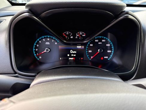 Used 2022 GMC Canyon AT4 image 22