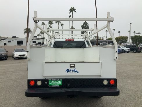 Used 2022 RAM 3500 Big Horn image 6