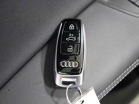 Certified 2025 Audi Q7 3.0T Premium Plus w/ Premium Plus Package AWD/4WD image 41