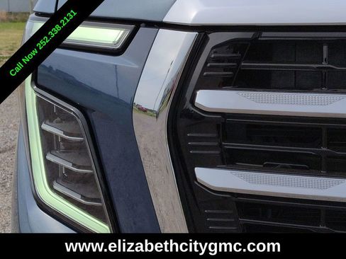 New 2026 GMC Yukon XL Elevation w/ Elevation Premium Package AWD/4WD image 9