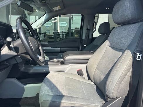 Used 2021 Ford F150 XLT w/ Equipment Group 302A High RWD image 4