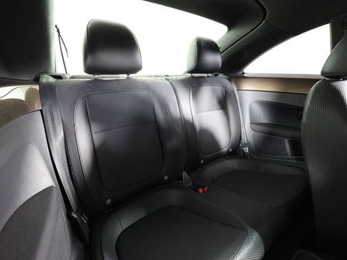 Used 2012 Volkswagen Beetle 2.5 FWD image 15