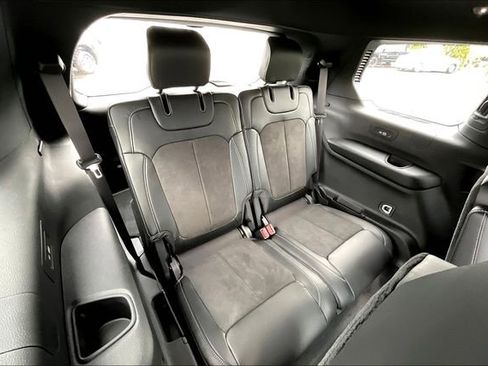 New 2025 Jeep Grand Cherokee L Altitude image 25