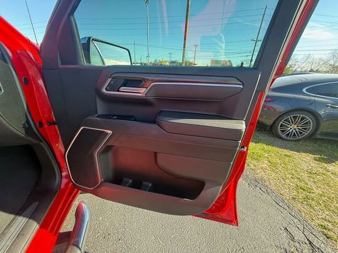 Used 2025 Chevrolet Silverado 1500 LT image 22