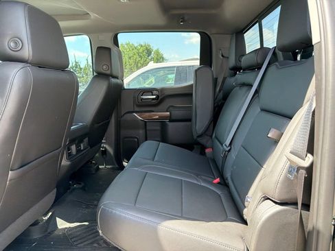 Used 2020 Chevrolet Silverado 1500 LT Trail Boss AWD/4WD image 6