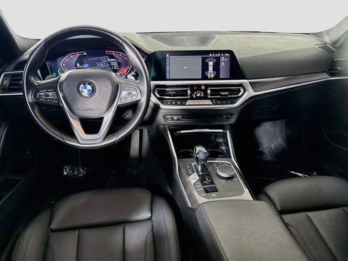 Used 2020 BMW 330i Sedan w/ Convenience Package RWD image 17