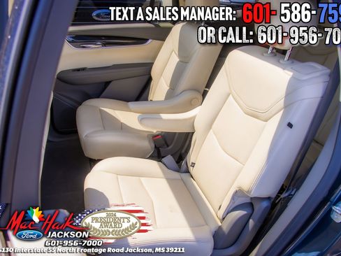 Used 2020 Cadillac XT6 Premium Luxury image 9