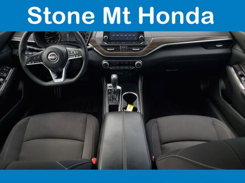 Used 2023 Nissan Altima 2.5 SV FWD image 15