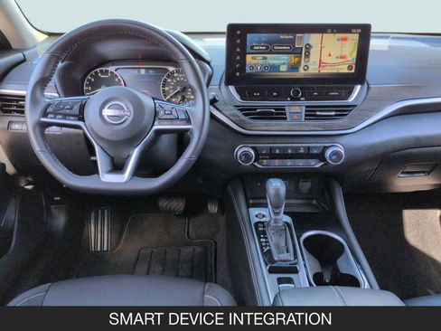 Certified 2024 Nissan Altima 2.5 SV w/ SV Premium Package image 13