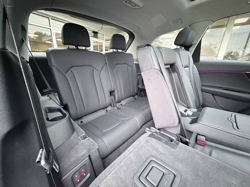 Used 2020 Audi Q7 3.0T Premium Plus AWD/4WD image 22