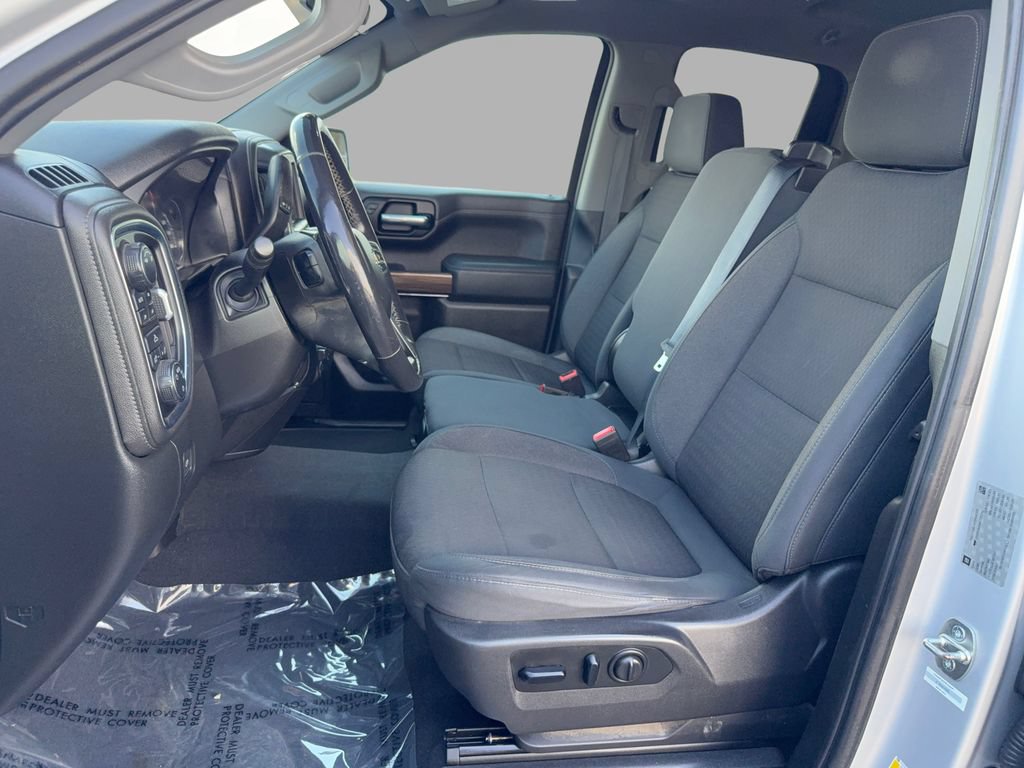 Used 2019 Chevrolet Silverado 1500 LT w/ All-Star Edition AWD/4WD image 11
