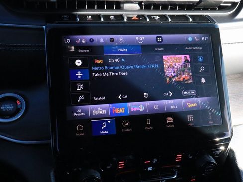 New 2025 Jeep Grand Cherokee Limited image 5