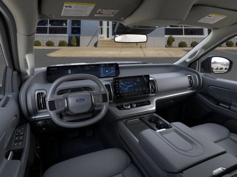 New 2026 Ford Expedition Max Active AWD/4WD image 9