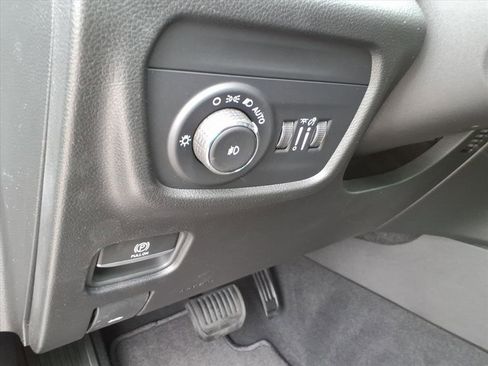 New 2026 Jeep Grand Cherokee Limited AWD/4WD image 23