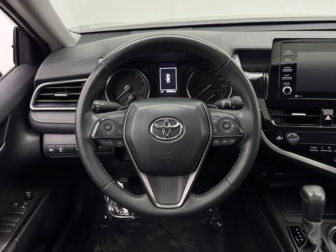 Used 2024 Toyota Camry SE w/ Convenience Package FWD image 27