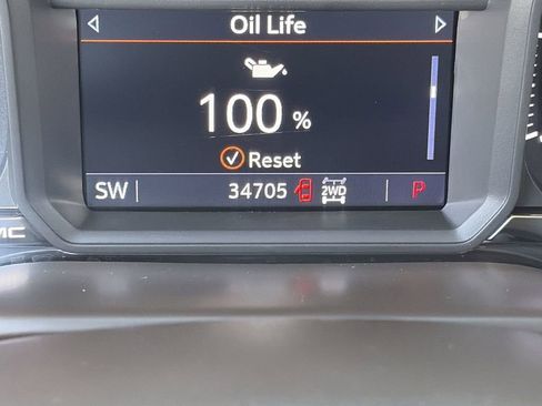 Used 2021 GMC Sierra 1500 SLT w/ SLT Convenience Package image 13