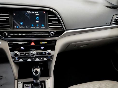 Used 2019 Hyundai Elantra Limited w/ Ultimate Package 02 image 30