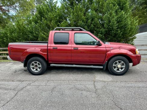 Used 2004 Nissan Frontier XE w/ (PWR) Pwr Pkg image 2