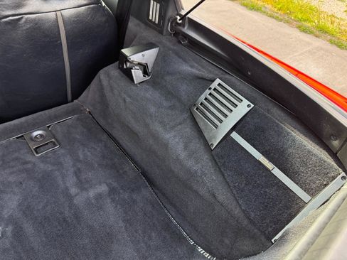 Used 1996 Chevrolet Corvette Coupe RWD image 28