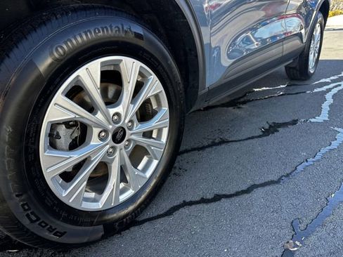 Certified 2024 Ford Escape Active image 12