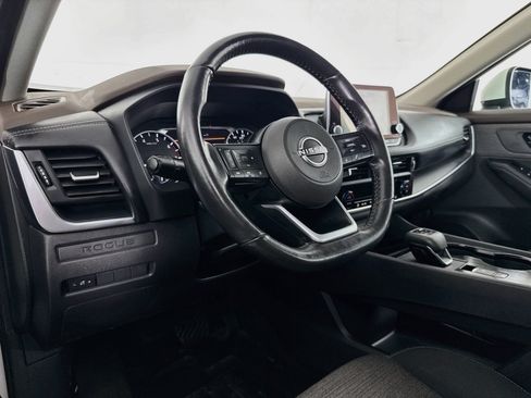 Used 2022 Nissan Rogue S AWD/4WD image 21