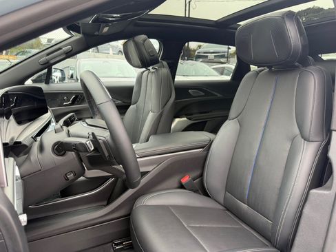 Used 2024 Cadillac Lyriq Sport w/ LPO, Floor Liner Package AWD/4WD image 23