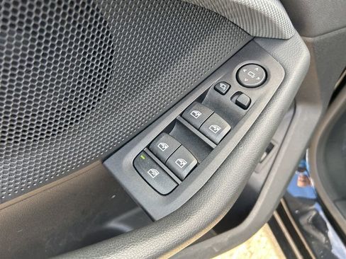 Used 2024 BMW 228i xDrive Gran Coupe image 38