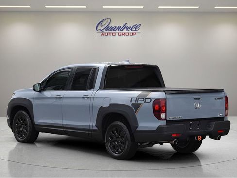 Used 2022 Honda Ridgeline Black Edition image 6