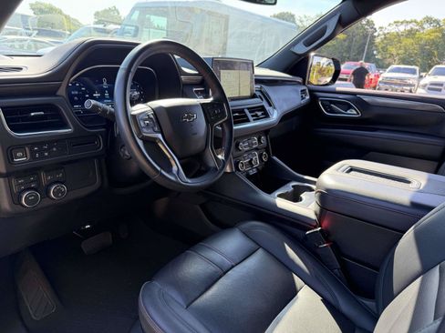 Used 2023 Chevrolet Tahoe RST w/ Sport Performance Package AWD/4WD image 11