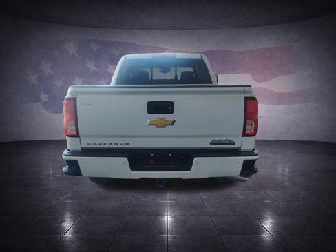 Used 2016 Chevrolet Silverado 1500 High Country w/ High Country Premium Package AWD/4WD image 4