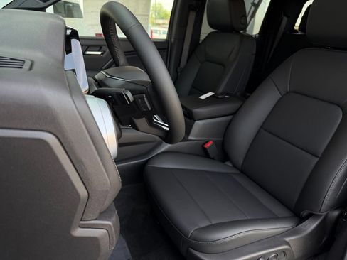 New 2026 Chevrolet Colorado LT w/ LT Convenience Package RWD image 12
