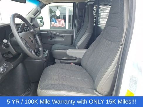Used 2024 GMC Savana 2500 w/ Driver Convenience Package RWD image 10