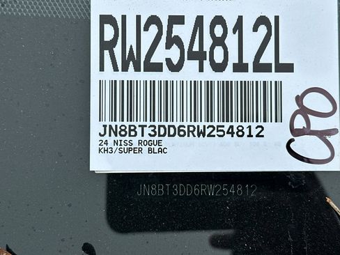 Certified 2024 Nissan Rogue Platinum w/ Platinum Premium Package image 7