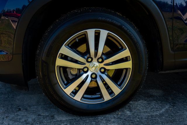 Used 2017 Honda Pilot EX-L image 14