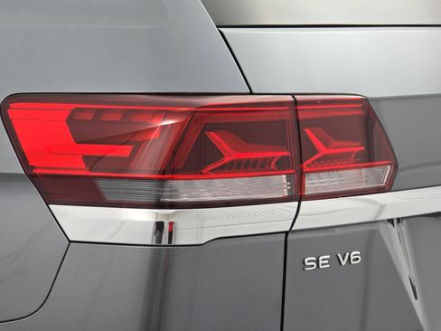 Certified 2023 Volkswagen Atlas SE w/ Panoramic Sunroof Package FWD image 36