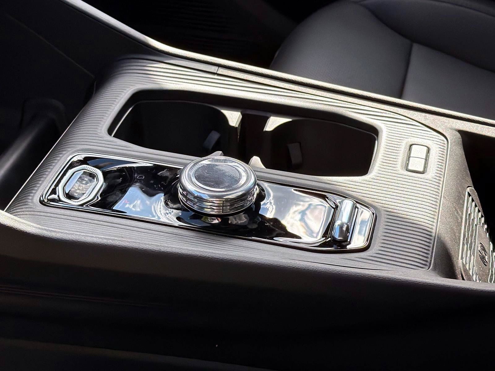 New 2026 Jeep Cherokee Limited AWD/4WD image 13