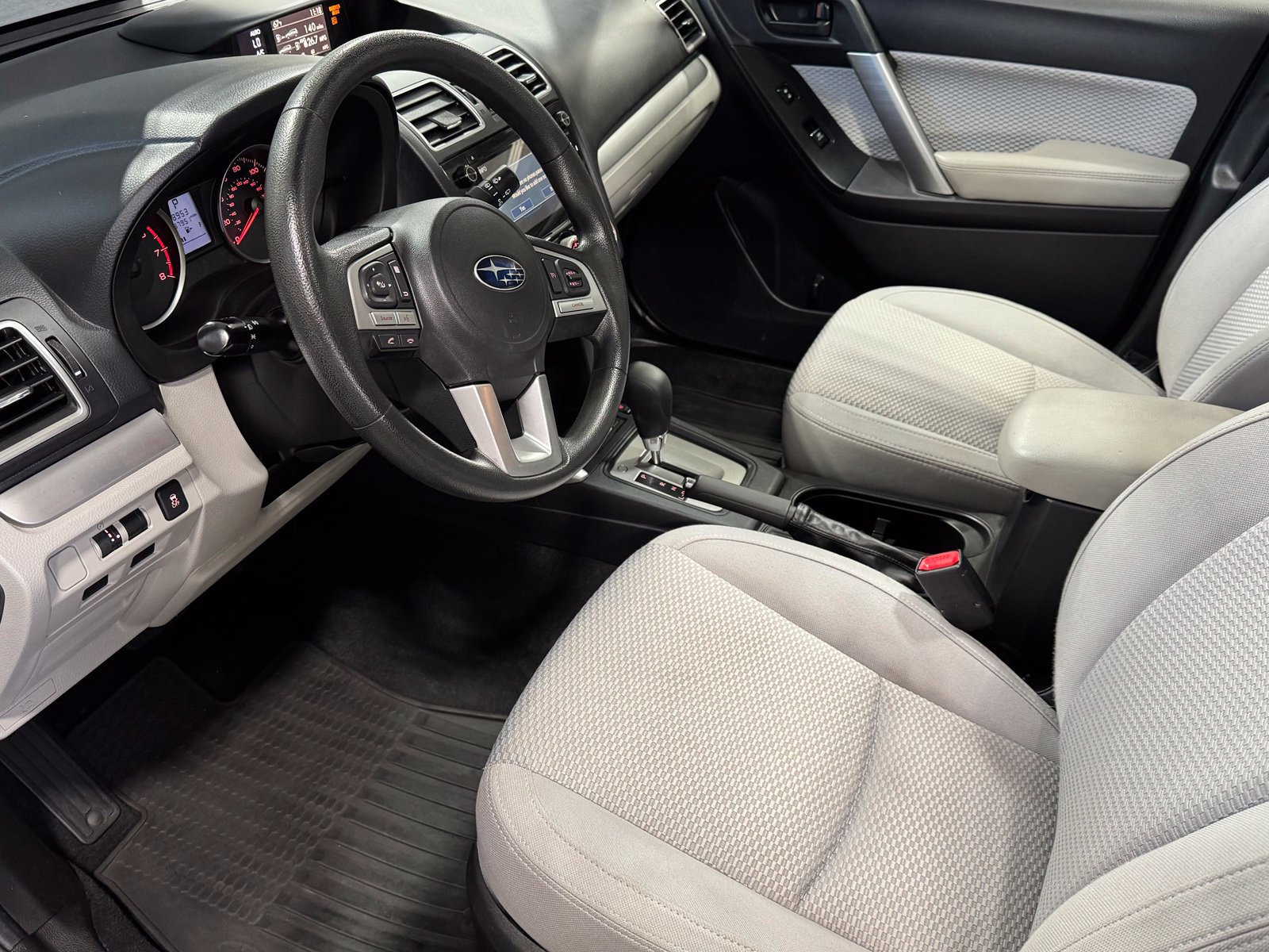 Used 2017 Subaru Forester 2.5i Premium w/ All-Weather Package AWD/4WD image 16