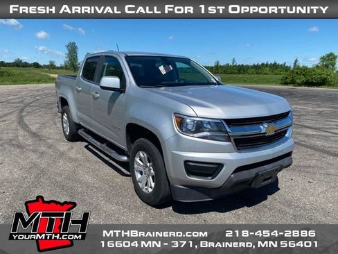 Used 2019 Chevrolet Colorado LT AWD/4WD image 2