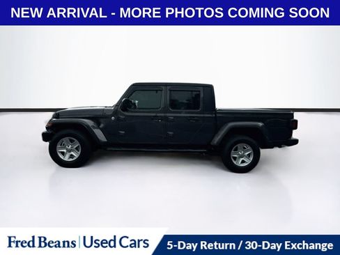 Used 2021 Jeep Gladiator Sport AWD/4WD image 4