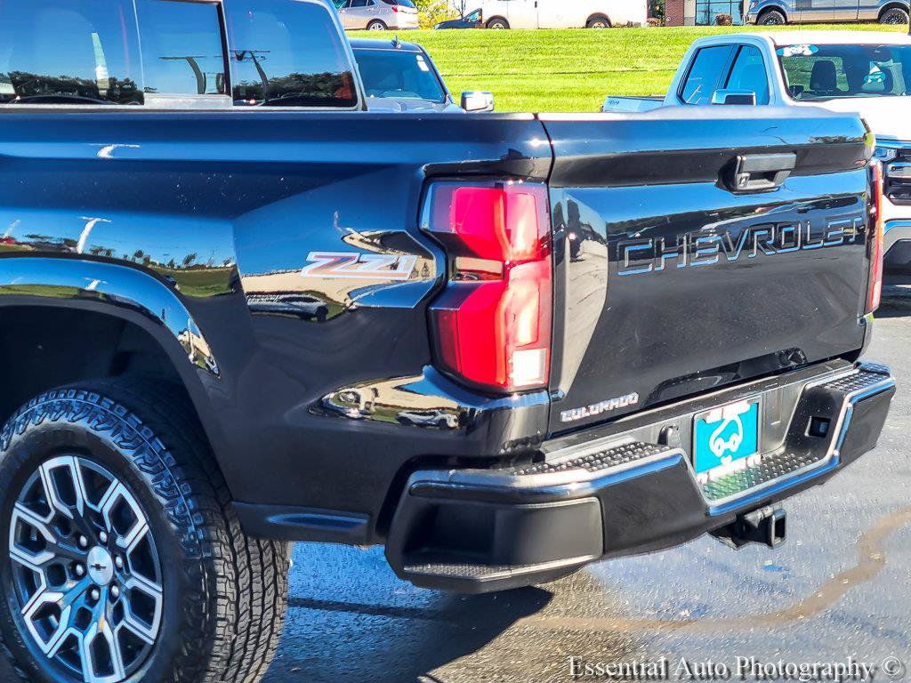 Certified 2023 Chevrolet Colorado Z71 w/ Advanced Trailering Package AWD/4WD image 8