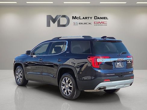Used 2021 GMC Acadia SLT w/ Premium Package image 4