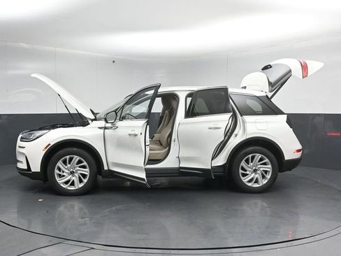 Used 2023 Lincoln Corsair AWD image 51