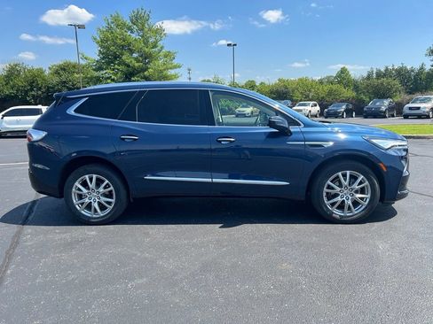 Used 2023 Buick Enclave Essence w/ Experience Buick Package AWD/4WD image 5
