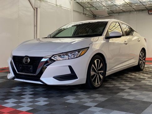 Used 2023 Nissan Sentra SV w/ SV Premium Package FWD image 3