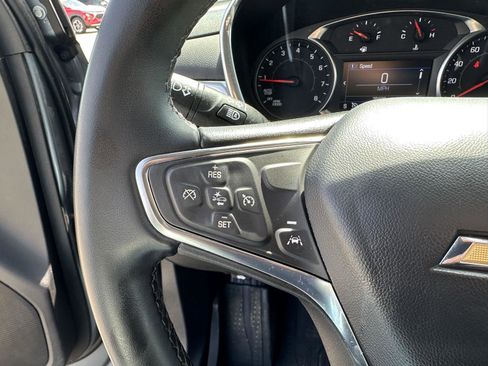 Used 2024 Chevrolet Equinox LT image 23