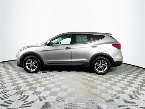 Used 2017 Hyundai Santa Fe Sport w/ Cargo Package image 5