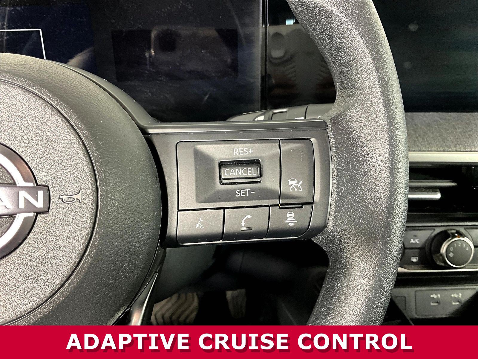 Certified 2025 Nissan Kicks SV AWD/4WD image 11
