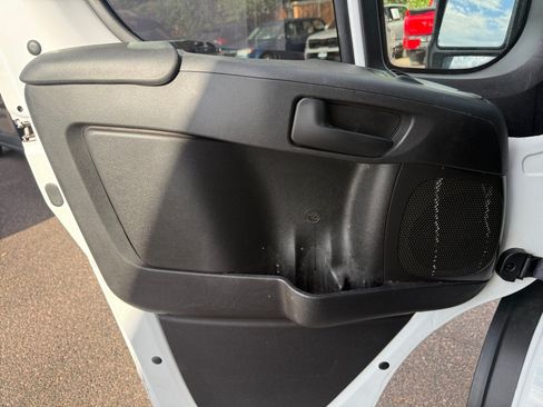 Used 2023 RAM ProMaster 3500 FWD image 13