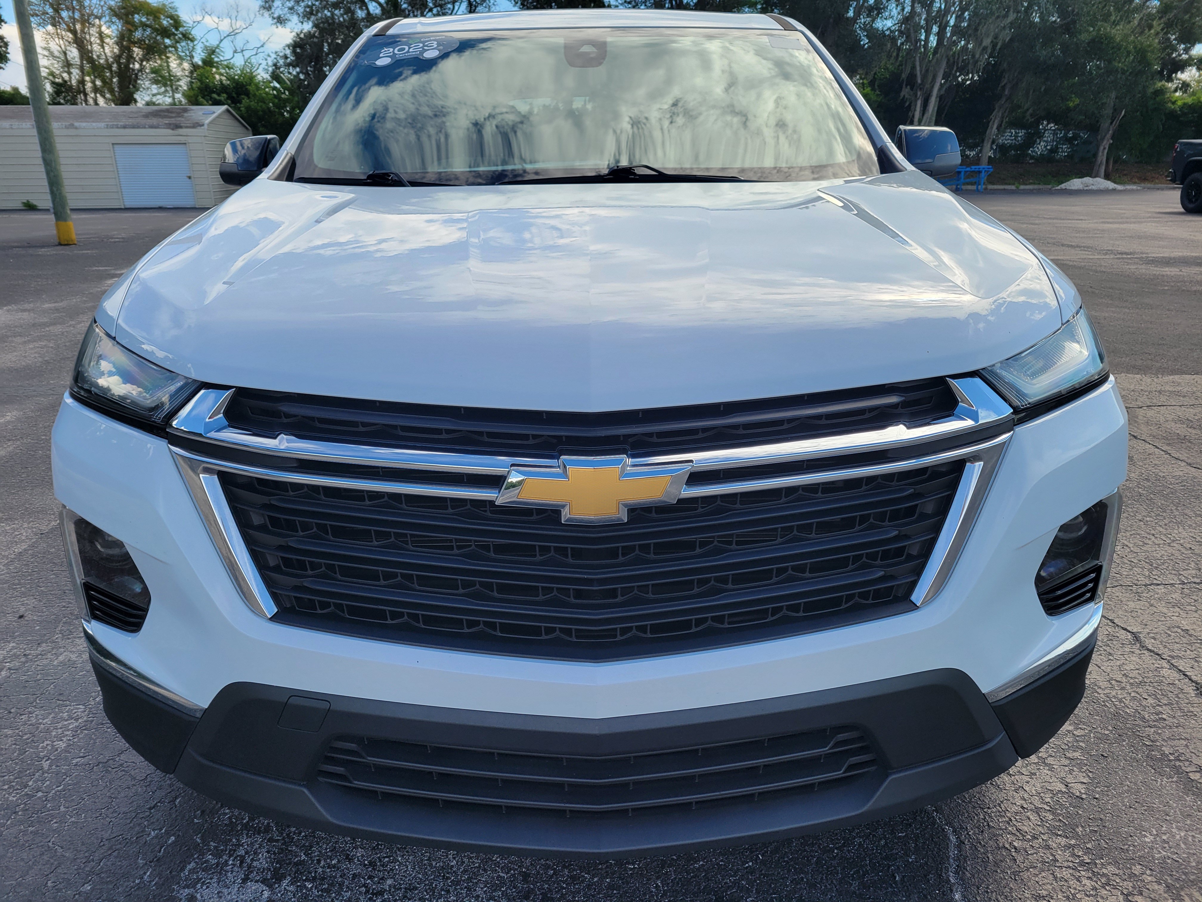 Certified 2023 Chevrolet Traverse LS FWD image 2