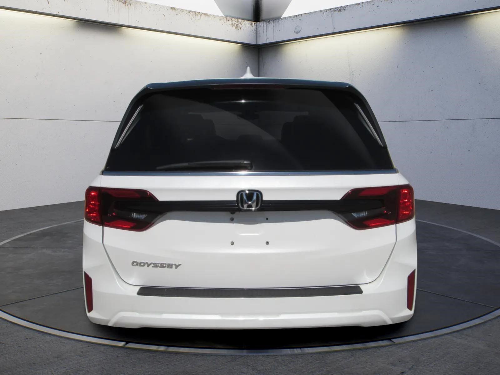 Certified 2025 Honda Odyssey EX-L image 7